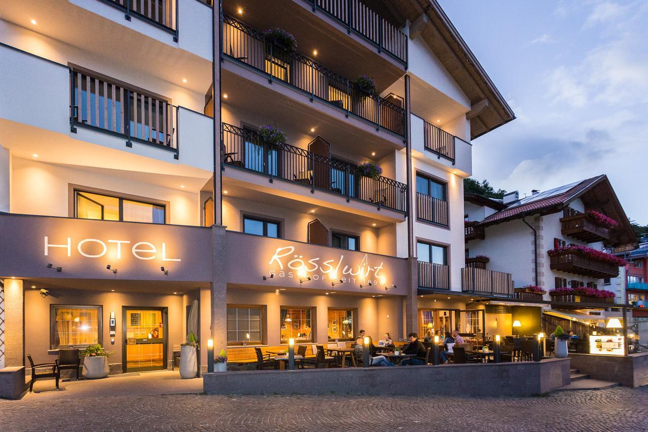 Roesslwirt Hotel Barbiano  Kültér fotó